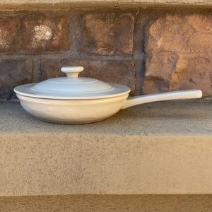 Longaberger Flameware 8” Skillet and Lid Ivory